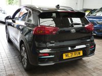 USED 2021 21 KIA NIRO 64kWh 4+ SUV 5dr Electric Auto (201 bhp) STUNNING EXAMPLE MASSIVE SPEC SAT NAV LEATHER SUNROOF REAR VIEW CAMERA HEATED SEATS HEATED STEERING WHEEL VENTILATED SEATS CRUISE CONTROL PARKING SENSORS 1 OWNER EXCELLENT SERVICE HISTORY KIA WARRANTY