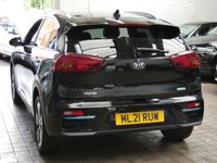 USED 2021 21 KIA NIRO 64kWh 4+ SUV 5dr Electric Auto (201 bhp) STUNNING EXAMPLE MASSIVE SPEC SAT NAV LEATHER SUNROOF REAR VIEW CAMERA HEATED SEATS HEATED STEERING WHEEL VENTILATED SEATS CRUISE CONTROL PARKING SENSORS 1 OWNER EXCELLENT SERVICE HISTORY KIA WARRANTY