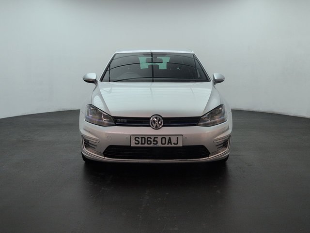 USED 2015 65 Volkswagen Golf 1.4 TSI Gte Nav Hatchback 5dr Petrol Plug-In Hybrid DSg Euro 6 (s/S) (204 Ps) - Sat Nav, Reverse Cam, Privacy