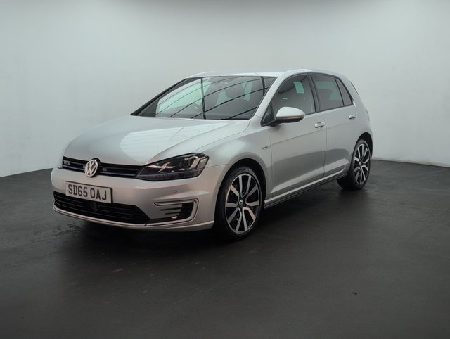 USED 2015 65 Volkswagen Golf 1.4 TSI Gte Nav Hatchback 5dr Petrol Plug-In Hybrid DSg Euro 6 (s/S) (204 Ps) - Sat Nav, Reverse Cam, Privacy