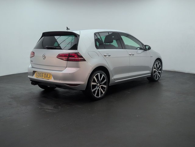 USED 2015 65 Volkswagen Golf 1.4 TSI Gte Nav Hatchback 5dr Petrol Plug-In Hybrid DSg Euro 6 (s/S) (204 Ps) - Sat Nav, Reverse Cam, Privacy