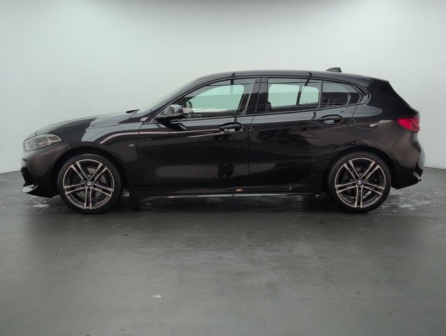USED 2022 22 BMW 1 Series 1.5 118i M Sport (lcp) Hatchback 5dr Petrol Manual Euro 6 (s/S) (136 Ps) - Sat Nav, Sensors, Climate