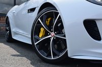 USED 2015 15 JAGUAR F-TYPE 5.0 V8 R Convertible 2dr Petrol Auto AWD Euro 6 (s/s) (550 ps) CARBON CERAMICS / MEGA SPEC