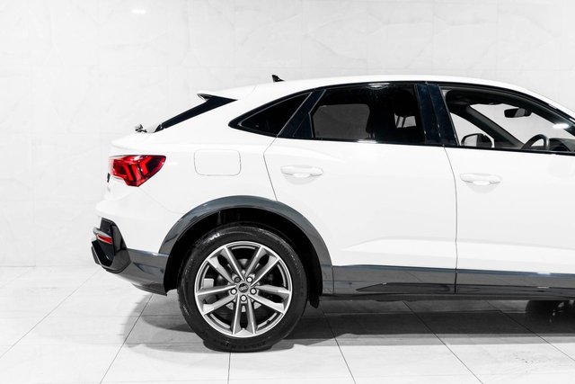 2021 Audi Q3 1.5L Black Edition 5dr - Photo 12