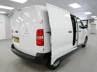 USED 2023 73 PEUGEOT EXPERT 1.5 BLUEHDI 100 BHP PROFESSIONAL PREMIUM + ( DELIVERY MILES ) AIR CON | SAT NAV | 3 SEATS | DELIVERY MILES