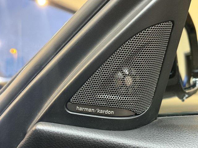 2018 BMW 3 Series 2L M Sport Shadow Edition 4dr - Photo 6