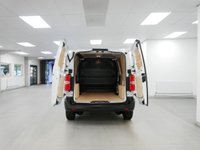 USED 2023 73 PEUGEOT EXPERT 1000 1.5 BLUEHDI 100 BHP PROFESSIONAL PREMIUM + ( DELIVERY MILES ) AIR CON | SAT NAV | 3 SEATS | DELIVERY MILES