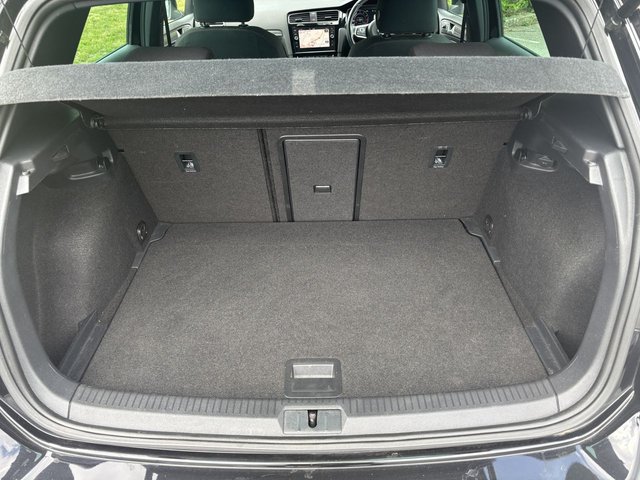 2020 VOLKSWAGEN GOLF - Photo 11