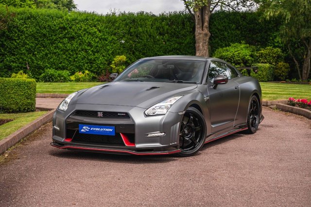 2015 65 Nissan GT-R 3.8 V6 Nismo Coupe 2dr Petrol Auto 4WD Euro 5 (600 ps)