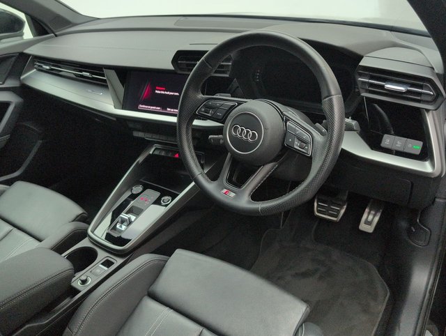 USED 2020 70 Audi A3 1.5 Tfsi 35 S Line Sportback 5dr Petrol S Tronic Euro 6 (s/S) (150 Ps) Hill Hold Assist+cruise Control