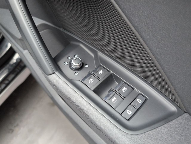 USED 2020 70 Audi A3 1.5 Tfsi 35 S Line Sportback 5dr Petrol S Tronic Euro 6 (s/S) (150 Ps) Hill Hold Assist+cruise Control