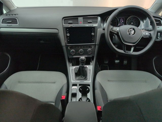 USED 2019 19 Volkswagen Golf 1.5 TSI Evo Match Hatchback 5dr Petrol Manual Euro 6 (s/S) (130 Ps) - Sat Nav, Sensors, Privacy