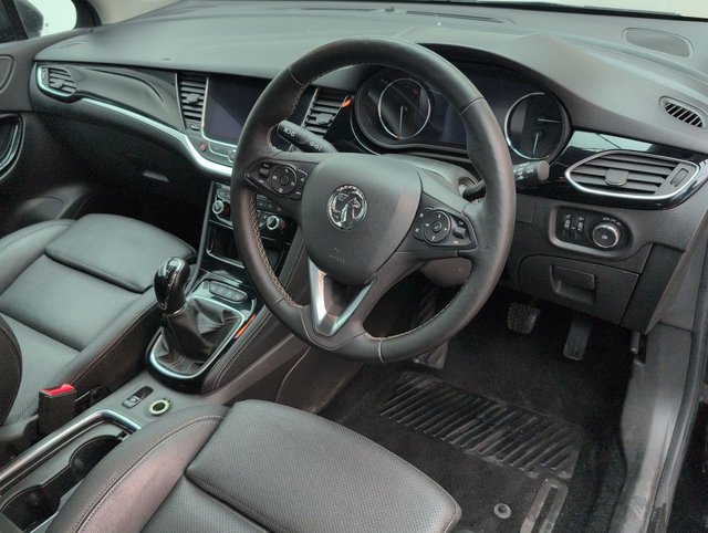 USED 2021 21 Vauxhall Astra 1.2 Turbo Elite Nav Premium Hatchback 5dr Petrol Manual Euro 6 (s/S) (145 Ps) - Sat Nav, Leather, Heated Seats