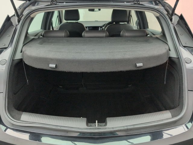 USED 2021 21 Vauxhall Astra 1.2 Turbo Elite Nav Premium Hatchback 5dr Petrol Manual Euro 6 (s/S) (145 Ps) - Sat Nav, Leather, Heated Seats