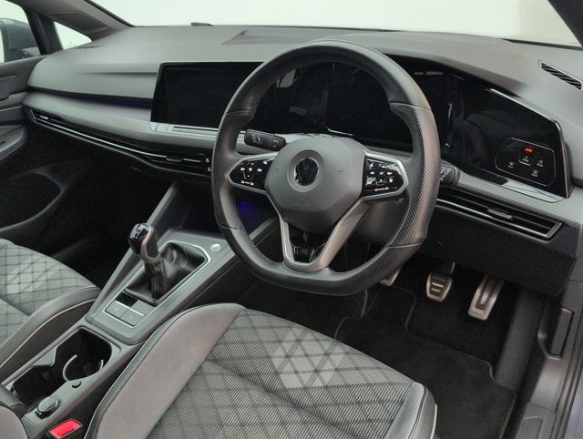USED 2022 22 Volkswagen Golf 1.5 TSI R-Line Hatchback 5dr Petrol Manual Euro 6 (s/S) (130 Ps) - Sat Nav, Privacy, Sensors
