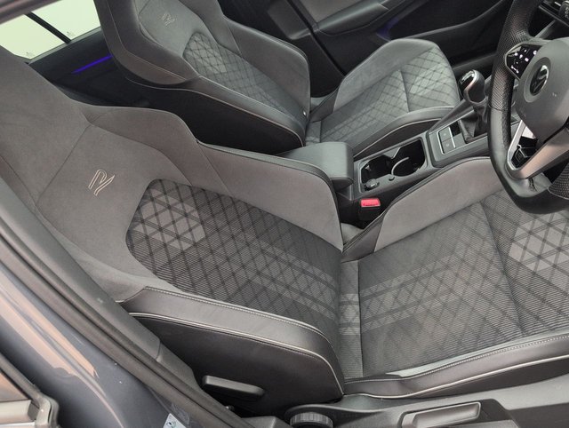 USED 2022 22 Volkswagen Golf 1.5 TSI R-Line Hatchback 5dr Petrol Manual Euro 6 (s/S) (130 Ps) - Sat Nav, Privacy, Sensors