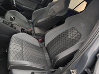 USED 2022 22 Volkswagen Golf 1.5 TSI R-Line Hatchback 5dr Petrol Manual Euro 6 (s/S) (130 Ps) - Sat Nav, Privacy, Sensors