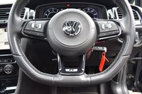 USED 2017 P VOLKSWAGEN GOLF 2.0 TSI R Hatchback 3dr Petrol DSG 4Motion Euro 6 (s/s) (310 ps) PAN ROOF / LEATHER / BILSTEIN