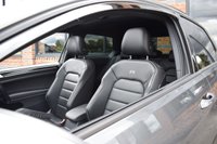 USED 2017 P VOLKSWAGEN GOLF 2.0 TSI R Hatchback 3dr Petrol DSG 4Motion Euro 6 (s/s) (310 ps) PAN ROOF / LEATHER / BILSTEIN