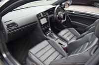 USED 2017 P VOLKSWAGEN GOLF 2.0 TSI R Hatchback 3dr Petrol DSG 4Motion Euro 6 (s/s) (310 ps) PAN ROOF / LEATHER / BILSTEIN