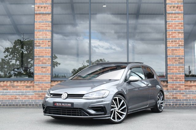 2017 P Volkswagen Golf 2.0 TSI R Hatchback 3dr Petrol DSG 4Motion Euro 6 (s/s) (310 ps)