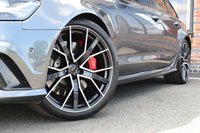 USED 2018 18 AUDI RS6 AVANT 4.0 TFSI V8 Performance Estate 5dr Petrol Tiptronic quattro Euro 6 (s/s) (605 ps) 1 OWNER / PAN ROOF / CARBON