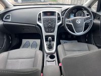 USED 2012 12 VAUXHALL ASTRA 1.6 16v SRi Hatchback 5dr Petrol Manual Euro 5 (115 ps) 