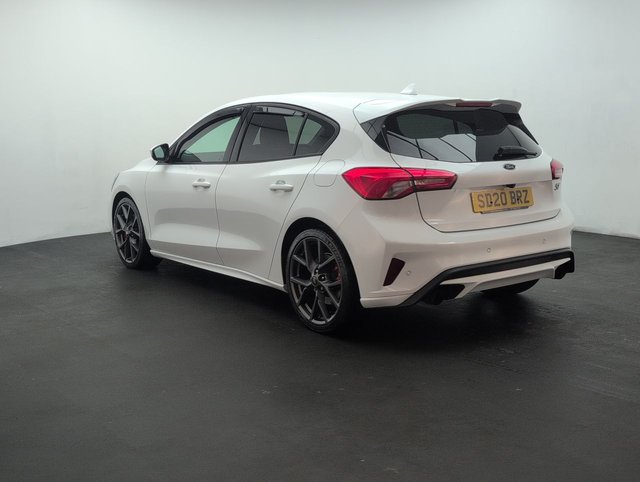 USED 2020 20 Ford Focus 2.3t Ecoboost ST Hatchback 5dr Petrol Manual Euro 6 (s/S) (280 Ps) - Sat Nav + Heated Seats