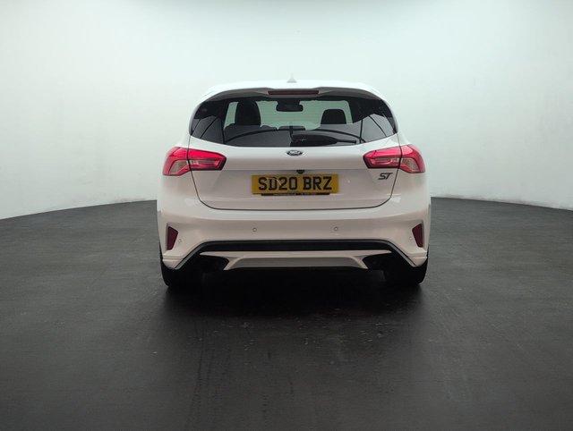 USED 2020 20 Ford Focus 2.3t Ecoboost ST Hatchback 5dr Petrol Manual Euro 6 (s/S) (280 Ps) - Sat Nav + Heated Seats