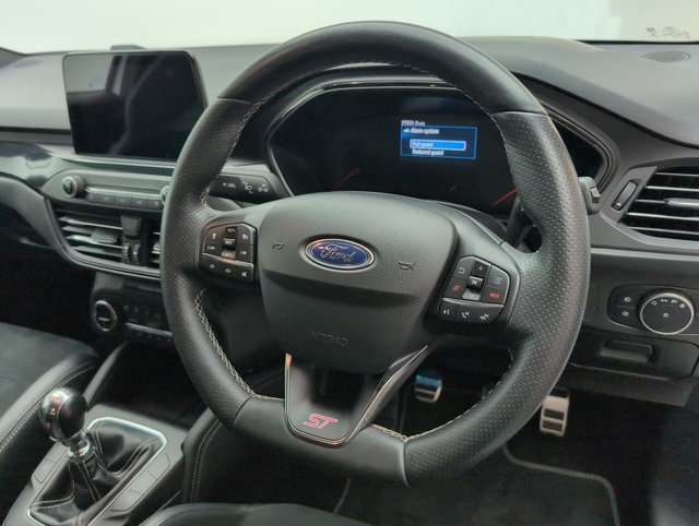 USED 2020 20 Ford Focus 2.3t Ecoboost ST Hatchback 5dr Petrol Manual Euro 6 (s/S) (280 Ps) - Sat Nav + Heated Seats