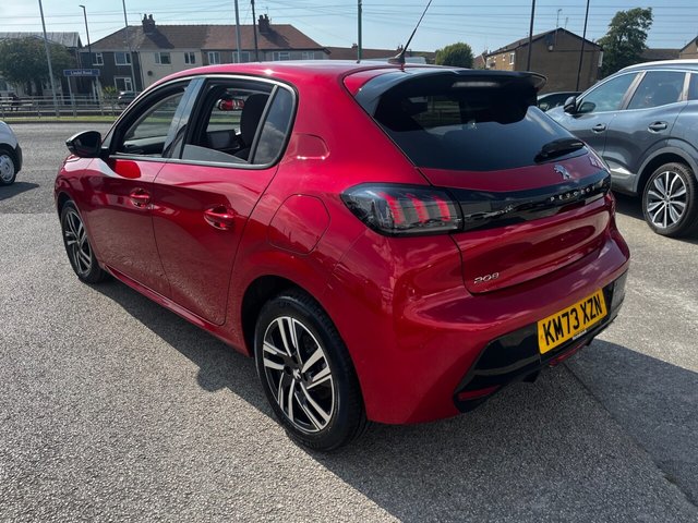 2023 PEUGEOT 208 - Photo 5