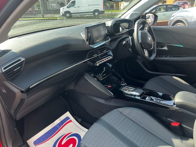 2023 PEUGEOT 208 - Photo 12