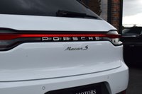 USED 2019 69 PORSCHE MACAN 3.0T V6 S SUV 5dr Petrol PDK 4WD Euro 6 (s/s) (354 ps) PAN ROOF / BOSE / CARBON / FSH