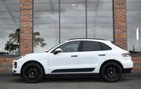 USED 2019 69 PORSCHE MACAN 3.0T V6 S SUV 5dr Petrol PDK 4WD Euro 6 (s/s) (354 ps) PAN ROOF / BOSE / CARBON / FSH