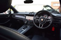 USED 2019 69 PORSCHE MACAN 3.0T V6 S SUV 5dr Petrol PDK 4WD Euro 6 (s/s) (354 ps) PAN ROOF / BOSE / CARBON / FSH