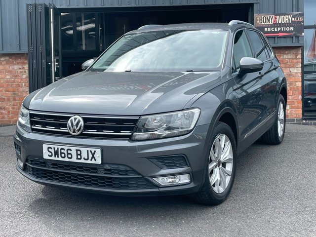 2016 66 Volkswagen Tiguan 2.0 TDI BlueMotion Tech SE Navigation SUV 5dr Diesel Manual 4Motion Euro 6 (s/s) (150 ps)