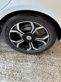 USED 2024 24 MG MG3 1.5 VTi-TECH Exclusive Nav Hatchback 5dr Petrol Manual Euro 6 (s/s) (106 ps)+1 OWNER FROM NEW+HISTORY+2 KEYS+MEDIA=NAVIGATION+BLUETOOTH+US AUX+APPS+DAB+ 2 KEYS+1 OWNER FROM NEW+ALLOYS+HISTORY+HALF LEATHER SEATS+MEDIA+NAV+USB+AUX+DAB+CRUISE+PARKING SENSORS+HPI CLEAR