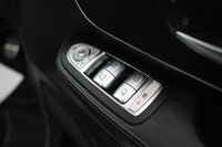 USED 2022 72 MERCEDES-BENZ V-CLASS 2/0 V220d AMG Line MPV 5dr Diesel LWB EURO 6 163 ps MPV