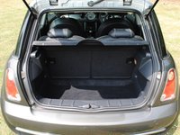 USED 2005 55 MINI HATCH 1.6 Cooper Park Lane Hatchback 3dr Petrol Manual Euro 4 (116 bhp) www.suffolkcarcentre.co.uk - Located at Ilketshall