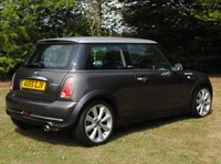 USED 2005 55 MINI HATCH 1.6 Cooper Park Lane Hatchback 3dr Petrol Manual Euro 4 (116 bhp) www.suffolkcarcentre.co.uk - Located at Ilketshall