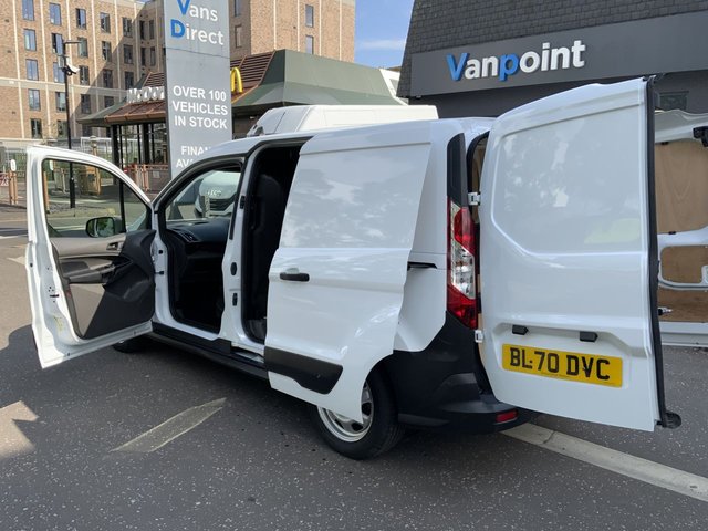 2021 Ford Transit Connect 1.5L Leader 5dr - Photo 11