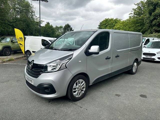 2019 69 Renault Trafic 1.6 dCi 29 Sport Nav Panel Van 5dr Diesel Manual LWB Standard Roof Euro 6 (120 ps)