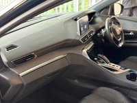 USED 2020 20 PEUGEOT 5008 1.5 BlueHDi GT Line Premium SUV 5dr Diesel EAT Euro 6 (s/s) (130 ps)+1 FORMER KEEPER+FSH+2 KEYS+MEDIA+PANORAMIC SUNROOF+NAVIGATION+PARK CONTROL+7 SEATS+19 INCH ALLOYS 2 KEYS+1 FORMER KEEPER+FSH+NAV+PANORAMIC SUNROOF+7 SEATS+PRIVACY+PARK CONTROL+HALF LEATHER SEATS+19" ALLOYS+BLUETOOTH+MEDIA+NAV+CLIMATE+CRUISE+HEATED FRONT SEATS+HPI CLEAR