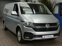 USED 2021 70 VOLKSWAGEN TRANSPORTER 2.0 TDI T28 Highline Panel Van 5dr Diesel Manual FWD LWB High Roof Euro 6 (s/s) (150 ps) AIR CON ANDROID APPLE CARPLAY PARKING SENSORS PLYLINED BULKHEAD INTERNAL SHELVING 1 OWNER SERVICE HISTORY WARRANTY