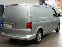 USED 2021 70 VOLKSWAGEN TRANSPORTER 2.0 TDI T28 Highline Panel Van 5dr Diesel Manual FWD LWB High Roof Euro 6 (s/s) (150 ps) AIR CON ANDROID APPLE CARPLAY PARKING SENSORS PLYLINED BULKHEAD INTERNAL SHELVING 1 OWNER SERVICE HISTORY WARRANTY