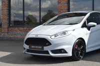 USED 2016 66 FORD FIESTA 1.6T EcoBoost ST-200 Hatchback 3dr Petrol Manual Euro 6 (200 ps) LIMITED EDITION / ST 200 / FSH