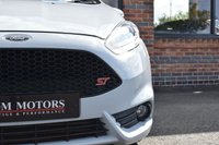 USED 2016 66 FORD FIESTA 1.6T EcoBoost ST-200 Hatchback 3dr Petrol Manual Euro 6 (200 ps) LIMITED EDITION / ST 200 / FSH