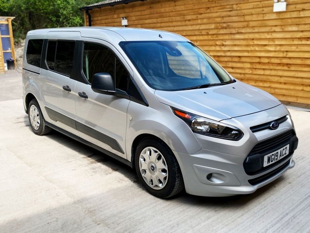 View our FORD GRAND TOURNEO CONNECT