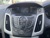 USED 2013 13 FORD FOCUS 1.6 Zetec Hatchback 5dr Petrol Manual Euro 5 (105 ps) 