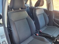 USED 2015 15 VOLKSWAGEN POLO 1.2 TSI BlueMotion Tech SE Hatchback 5dr Petrol Manual Euro 6 (s/s) (90 ps) 
